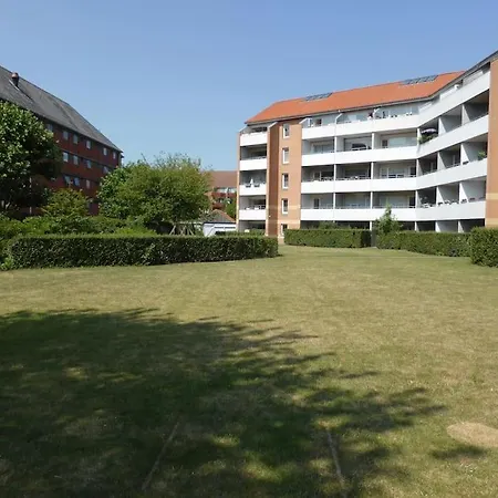 Classic Groundfloor With Patio Close To Metro Appartement Kopenhagen