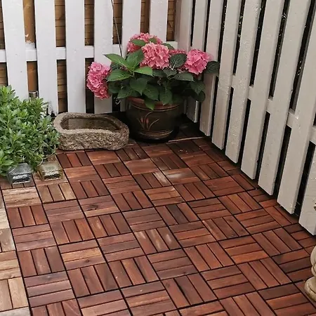 公寓 Classic Groundfloor With Patio Close To Metro